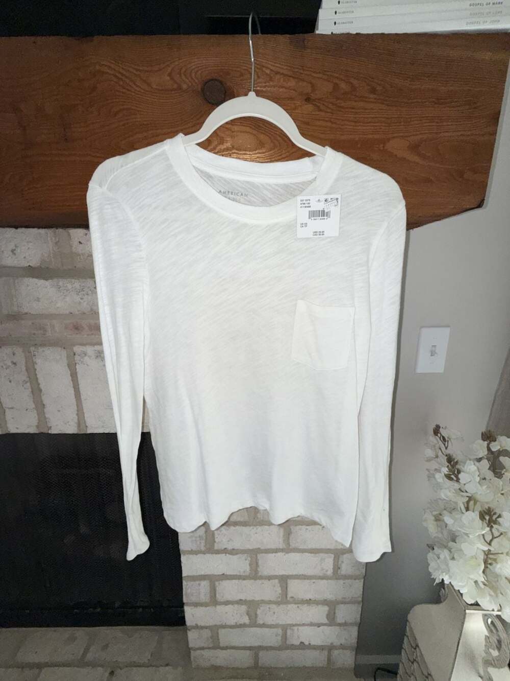 American Eagle Long Sleeve Slub Pocket Crew Neck Tee Shirt White XS